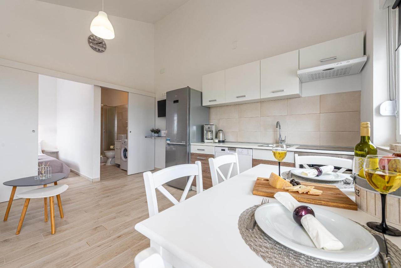 Apartmani Opg Dragoslavic Stara Vas Bagian luar foto